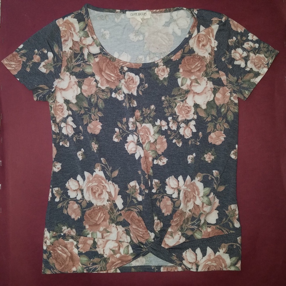 Soft Floral Top S/M